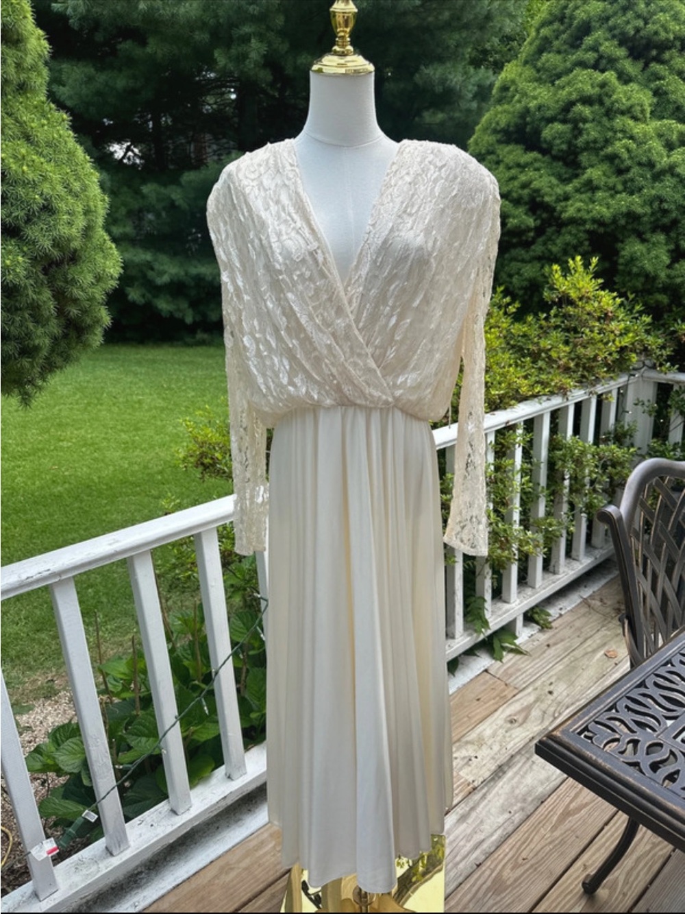 Ivory Lace-Overlay Midi Dress - VINTAGE 90s